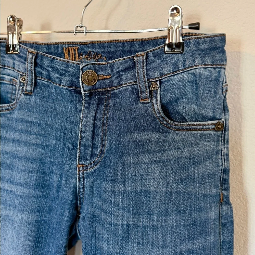 Kut From The Kloth Catherine Mid-Rise Boyfriend Jean- Size 0 - Picture 4 of 9